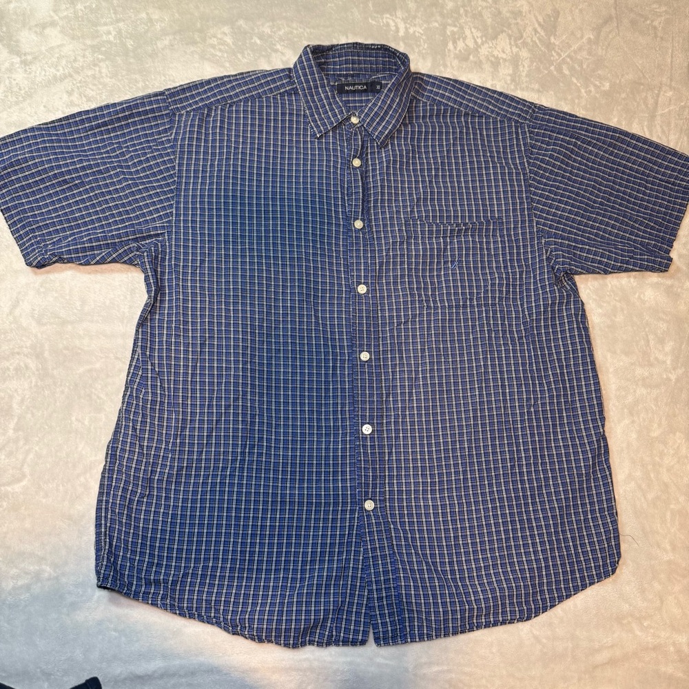 NAUTICA Men's Short Sleeve Button-Up Shirt‎ Plaid Blue, White, Black Size XL